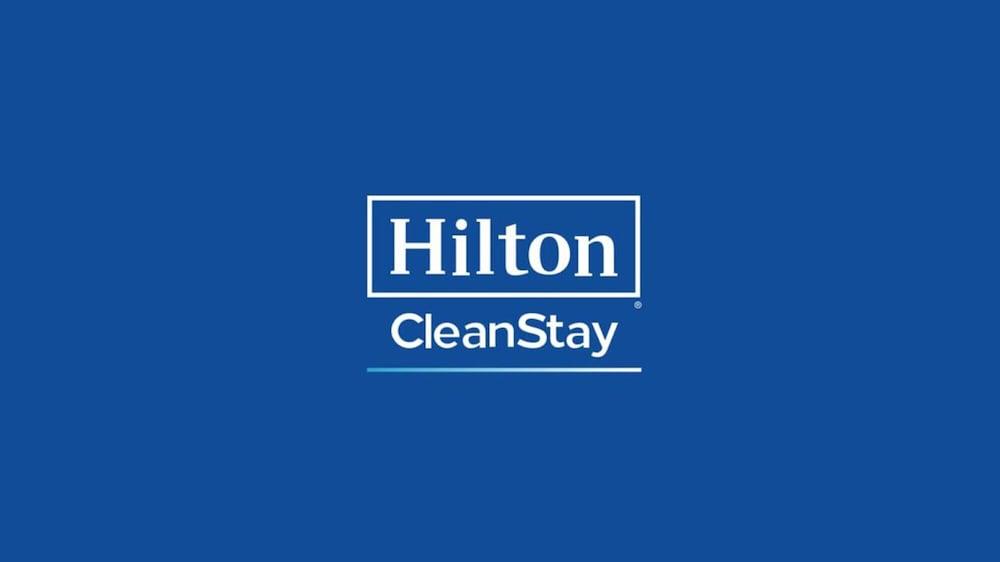 Hampton Inn & Suites Mobile Providence Park/Airport Exterior photo